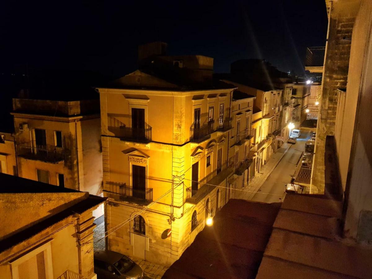 Sguardo Sul Barocco Lejlighed Ragusa Eksteriør billede